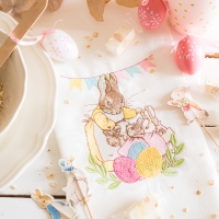 La famille Lapin fête Pâques