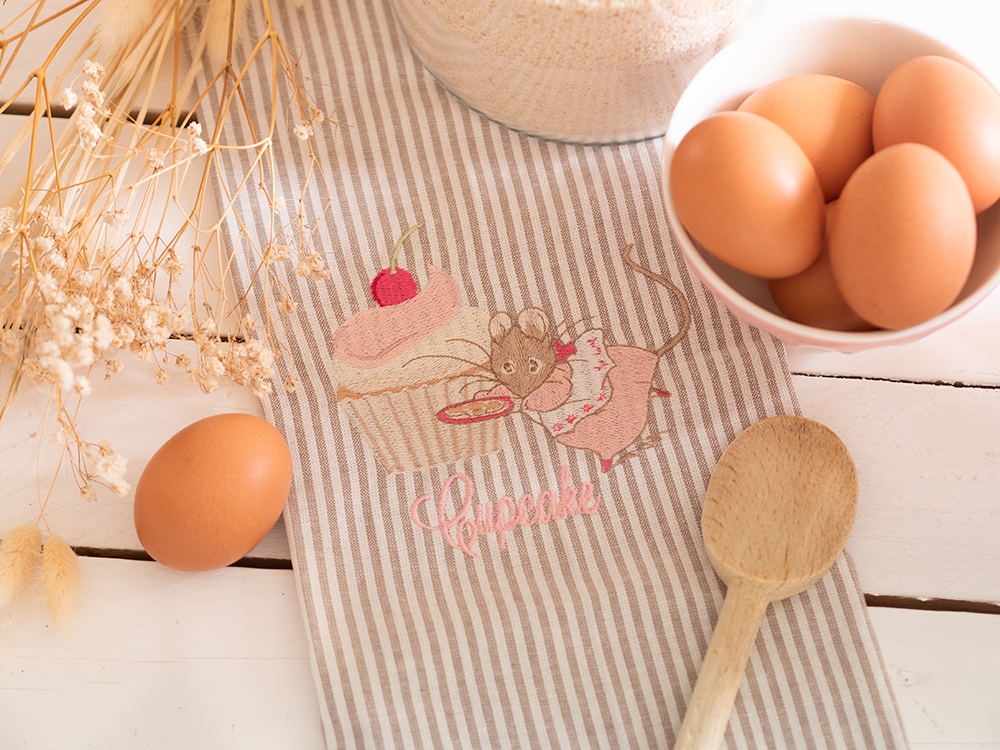 Tea Towel - Le Cupcake de la Souricette