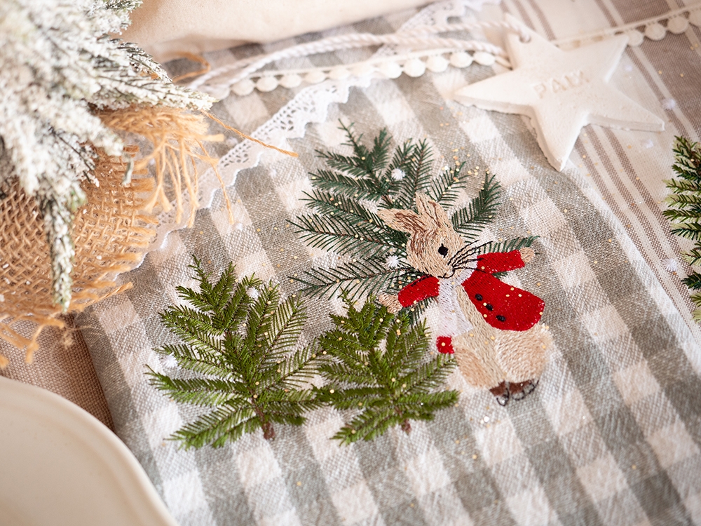 Tea Towel - Peter patine dans les sapins