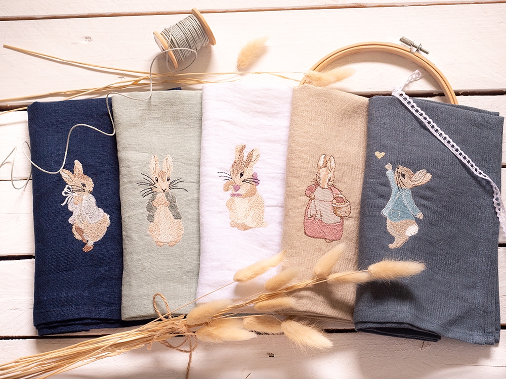 Serviette de table en lin lavé - Modèle lapin serviette blanche