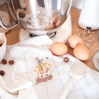 Pierre Lapin et la petite abeille