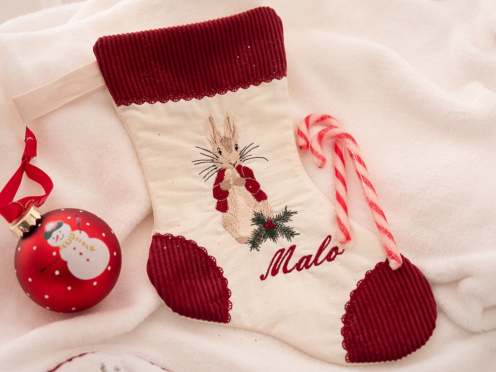 Chaussette de Noël - Pierre Lapin