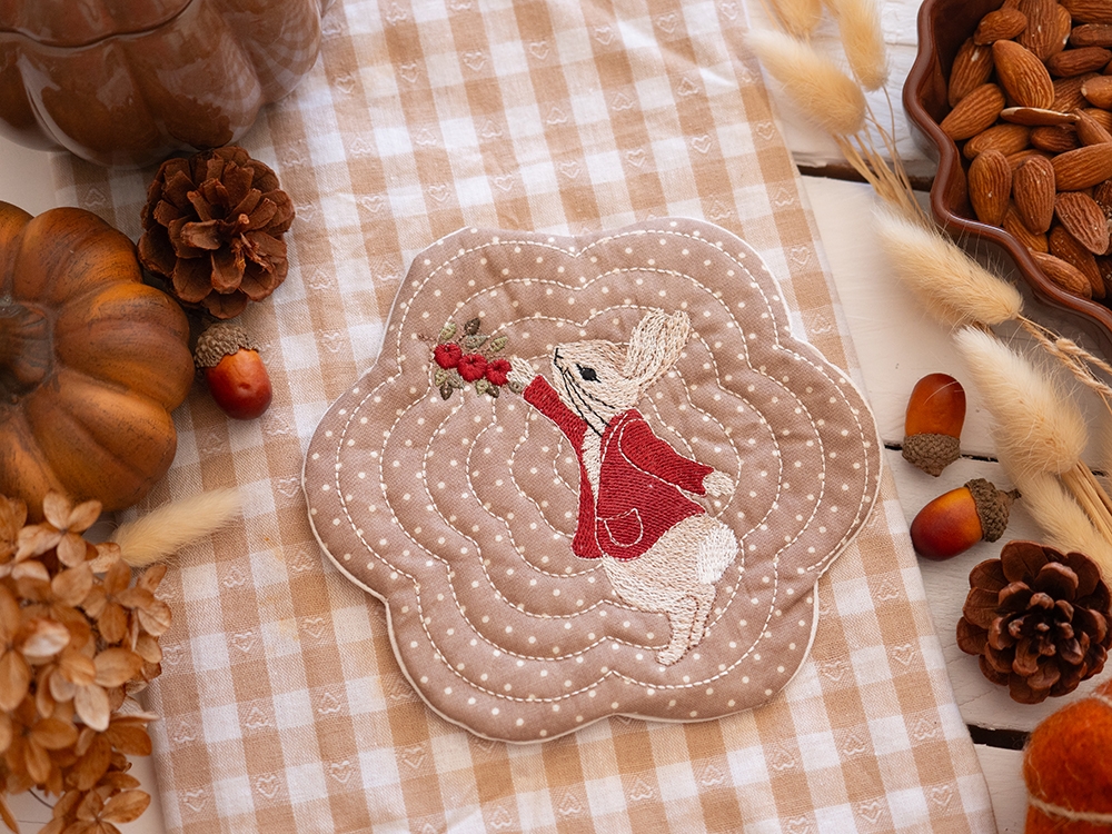 Sous tasse / mug rug brodé - Récolte des pommes