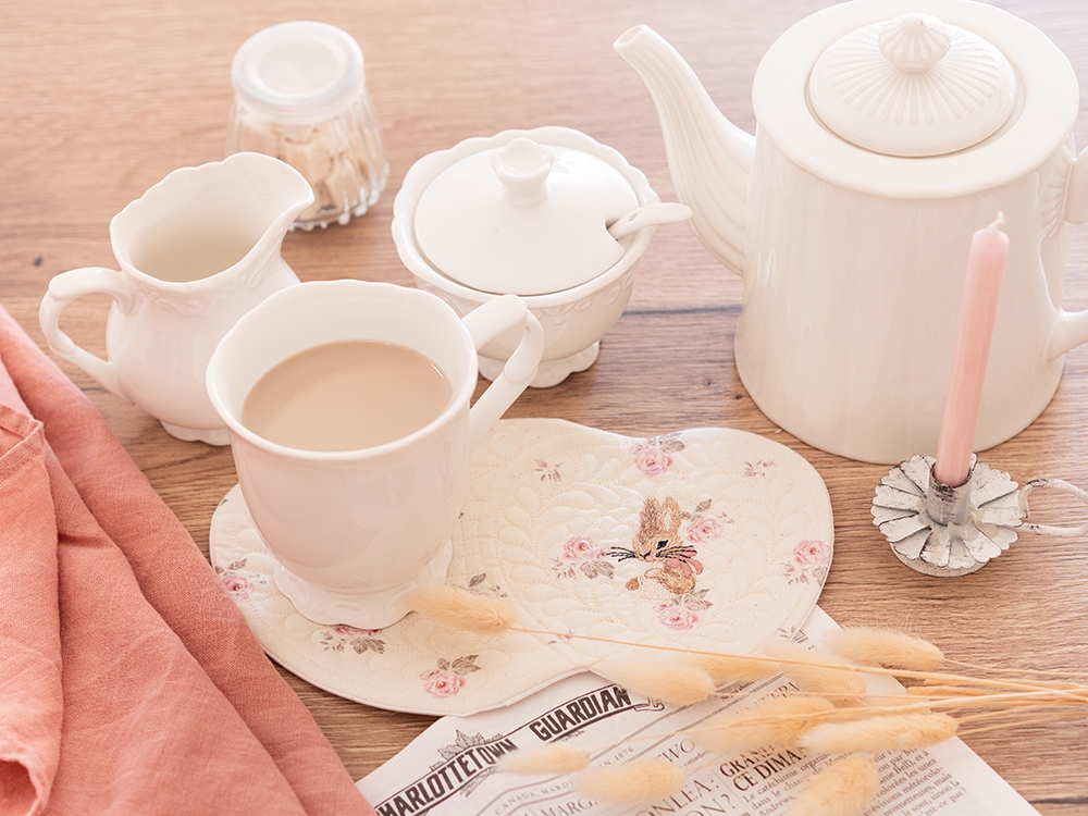 Double Sous Tasse - Portrait Pierre - Rosa Centifolia